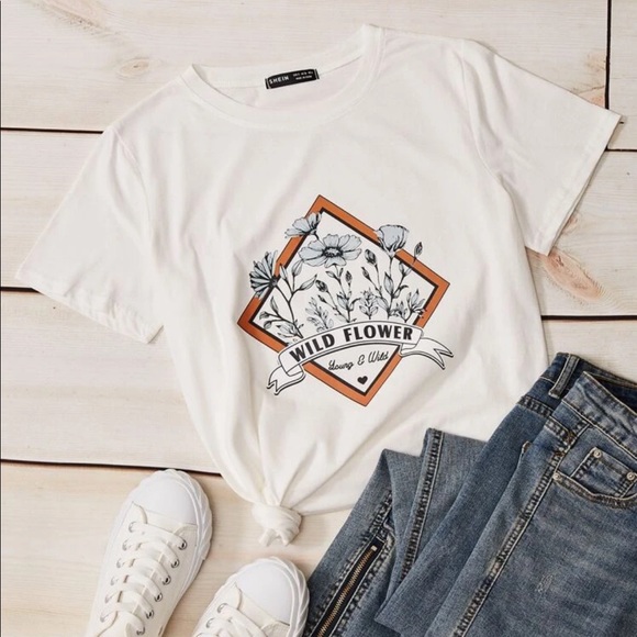 Tops - Young & Wild Floral Vintage Graphic Tee